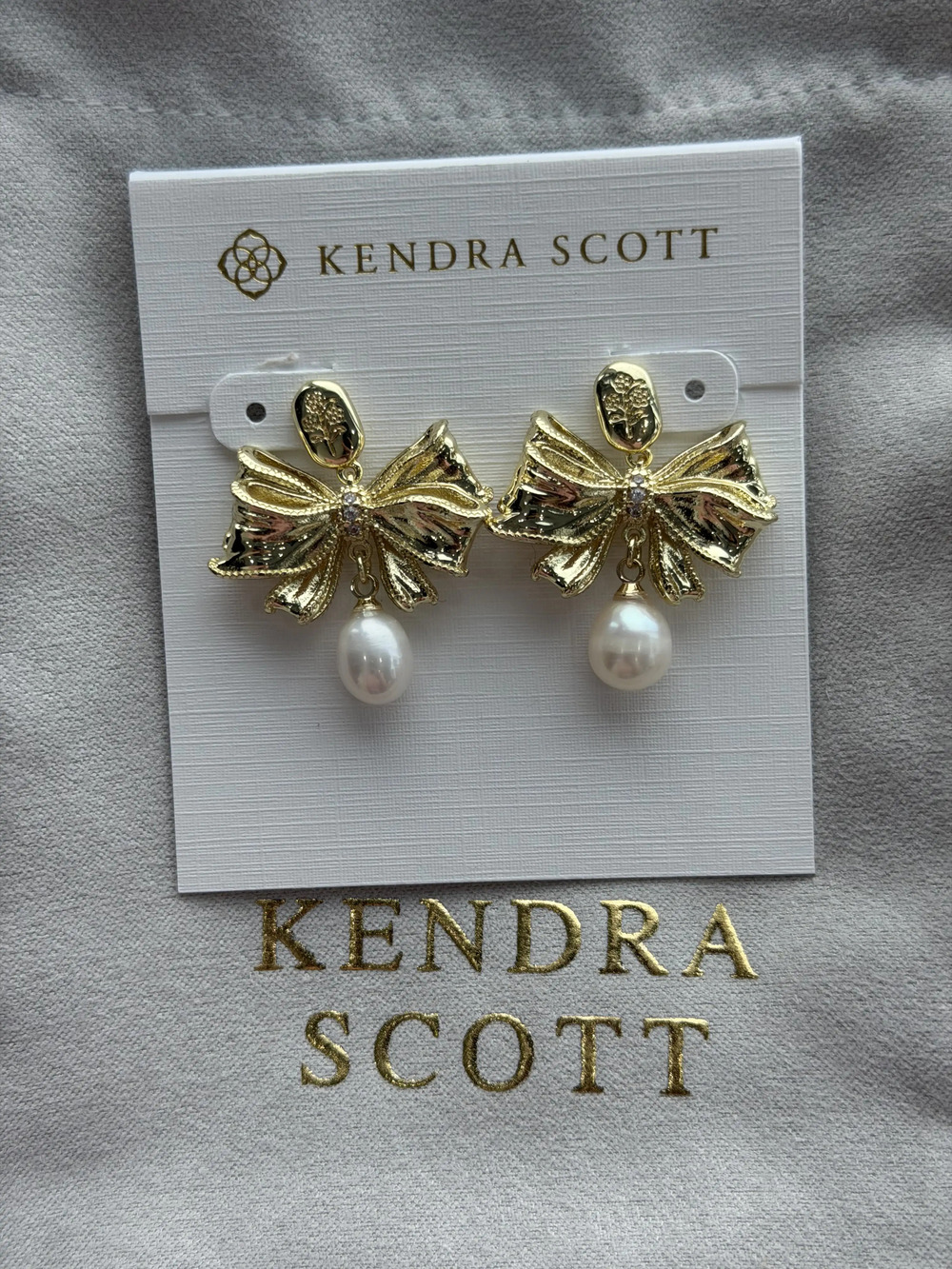 Kendra Scott pendant earrings
